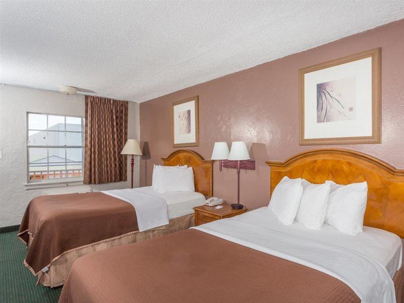 Howard Johnson By Wyndham Ft. Myers Fl Fort Myers Exteriér fotografie